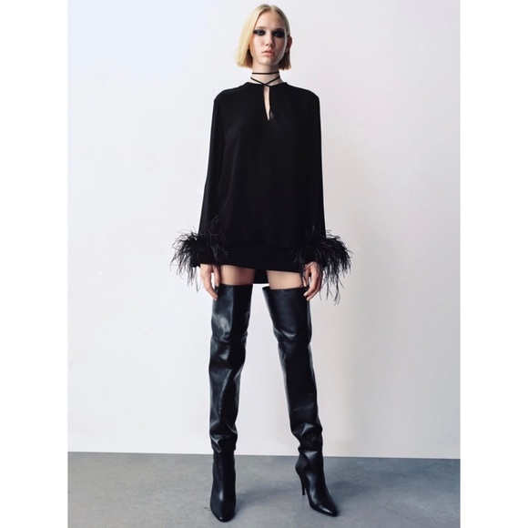 Zara feathered flowy blouse - Picture 1 of 8